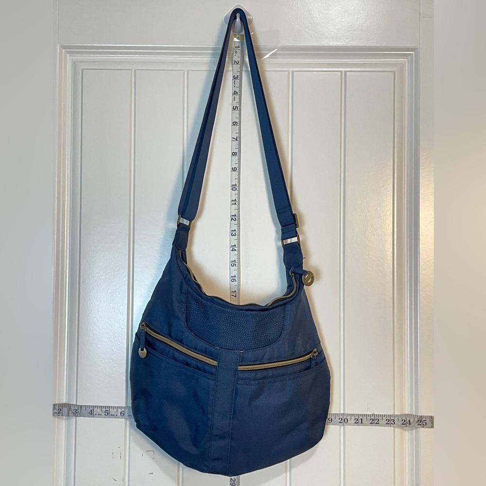 TRAVELON Adjustable Cross Body in blue